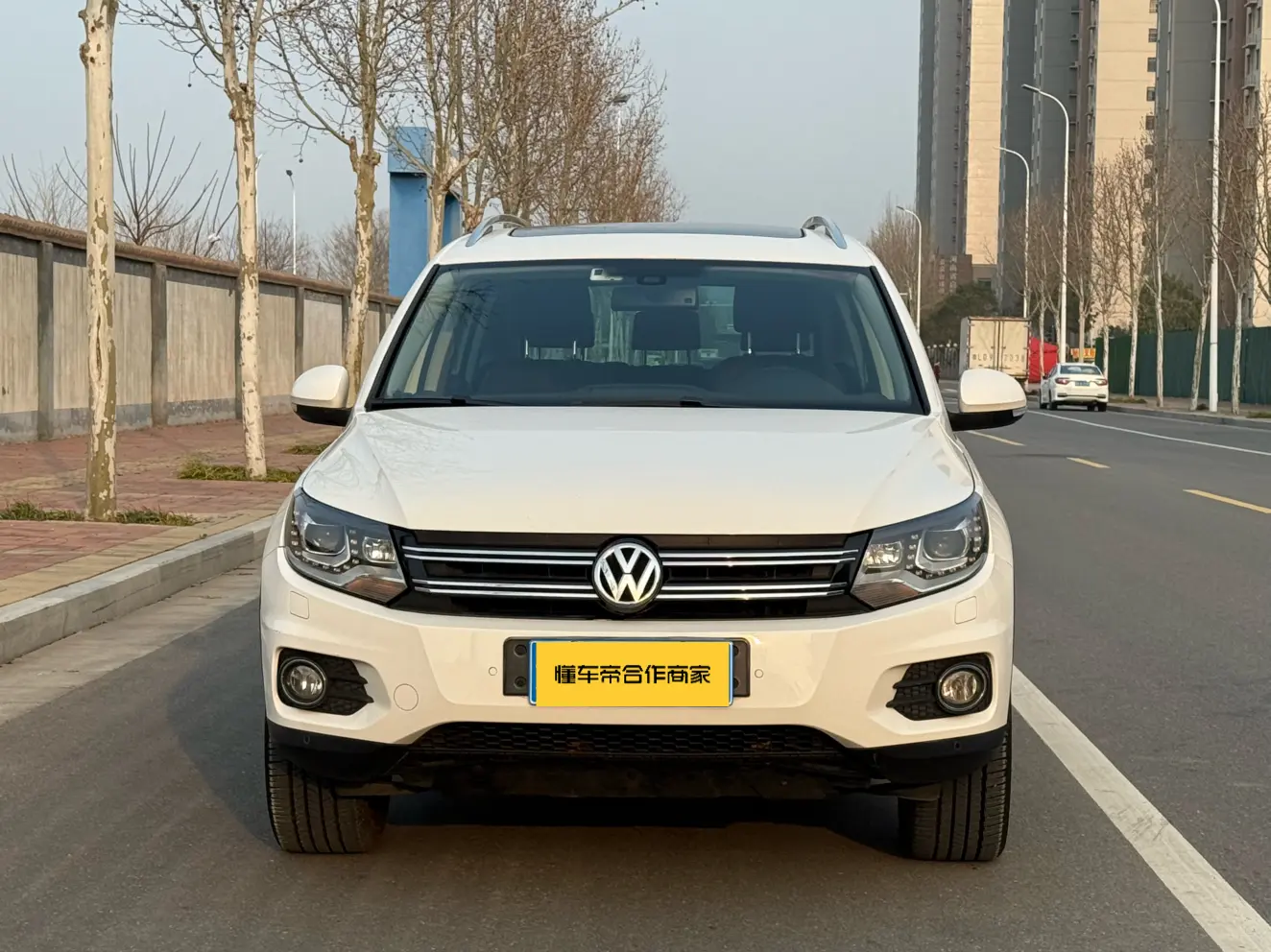 Volkswagen Tiguan (Tharu)  из Китая