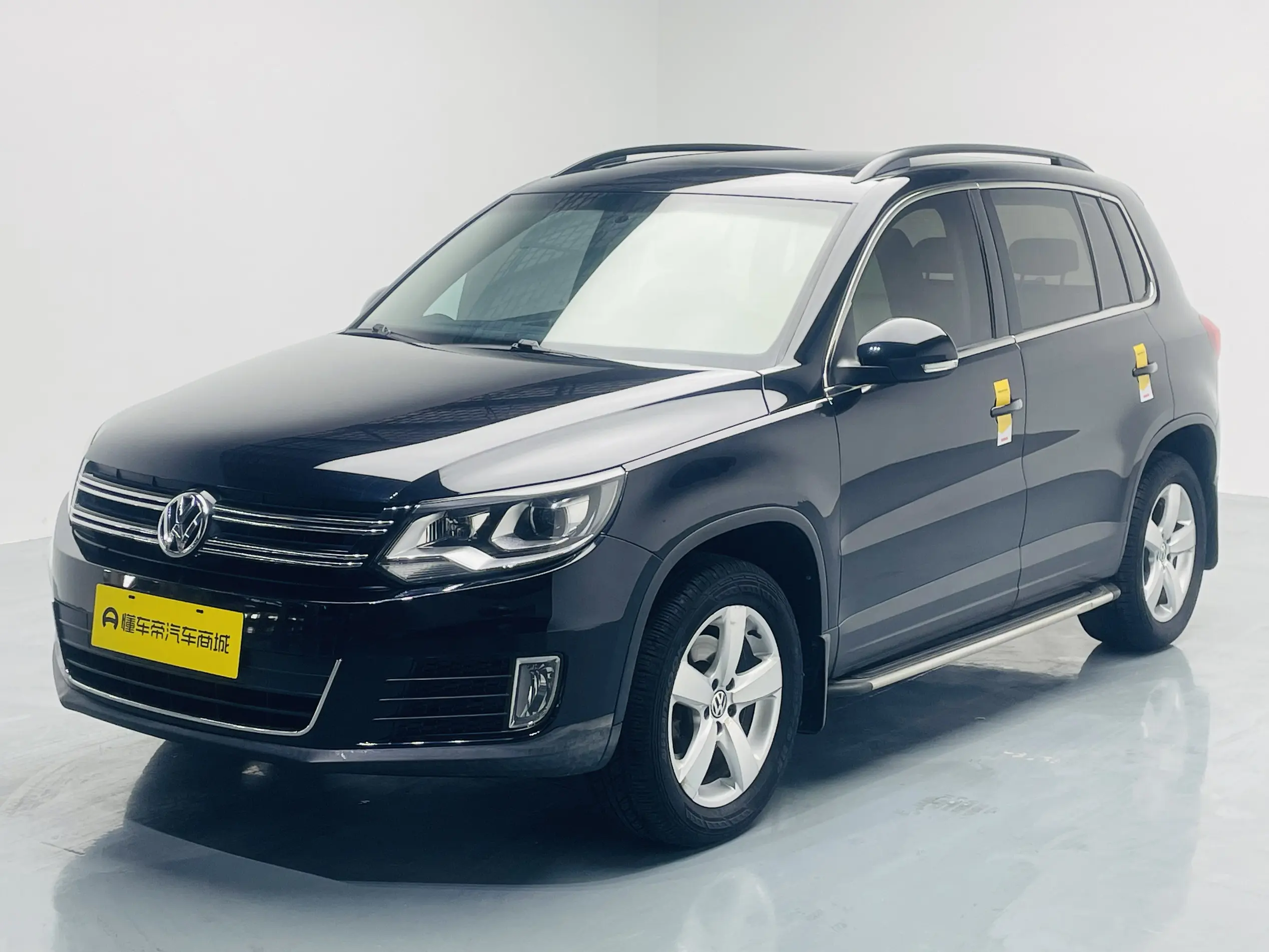 Volkswagen Tiguan (Tharu)  из Китая