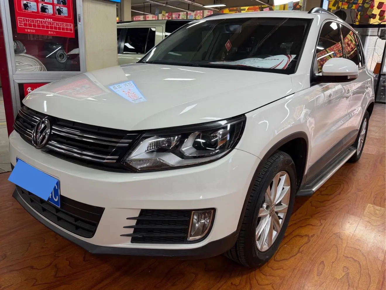 Volkswagen Tiguan (Tharu)  из Китая