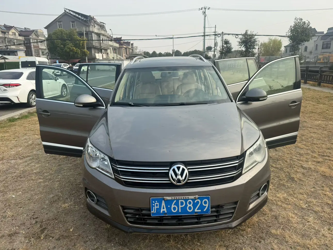 Volkswagen Tiguan (Tharu)  из Китая