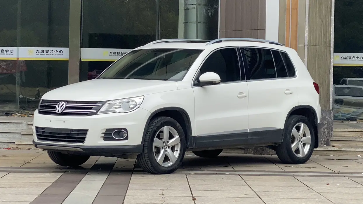 Volkswagen Tiguan (Tharu)  из Китая