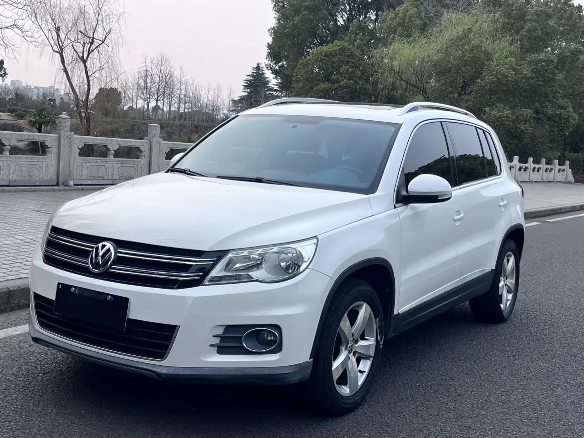Volkswagen Tiguan (Tharu)  из Китая