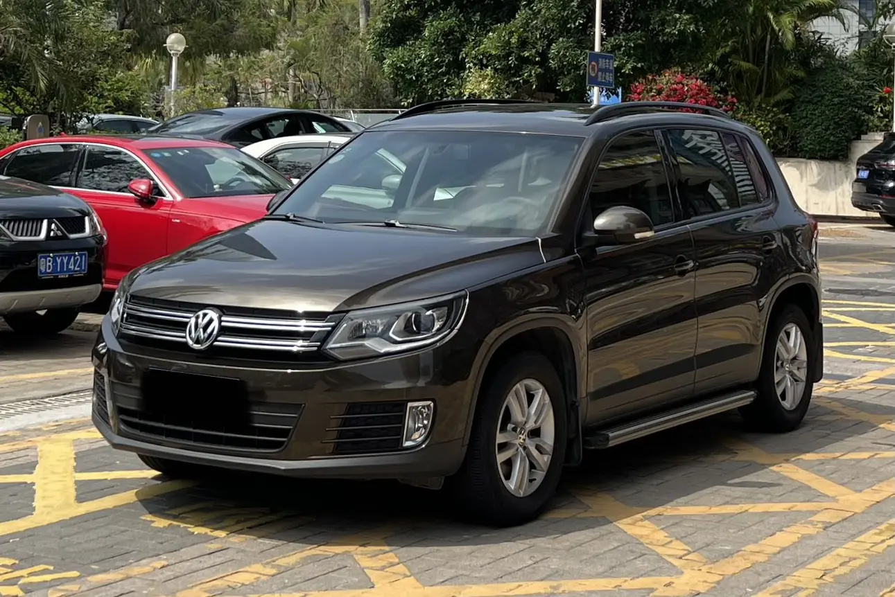 Volkswagen Tiguan (Tharu)  из Китая