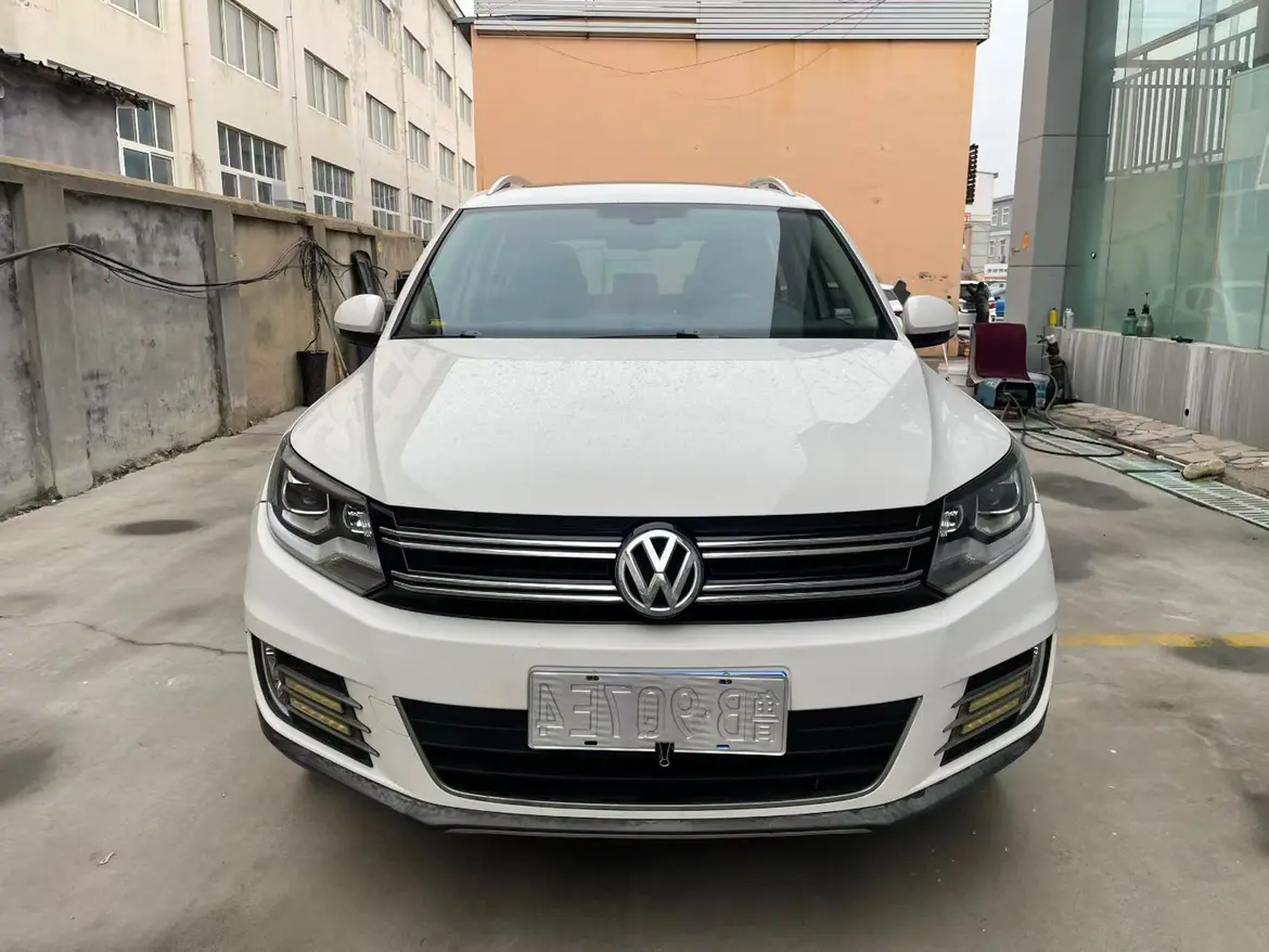 Volkswagen Tiguan (Tharu)  из Китая