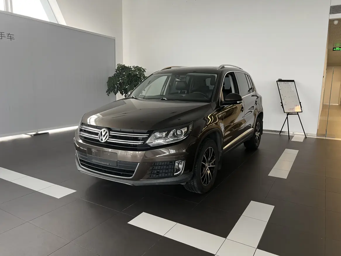Volkswagen Tiguan (Tharu)  из Китая
