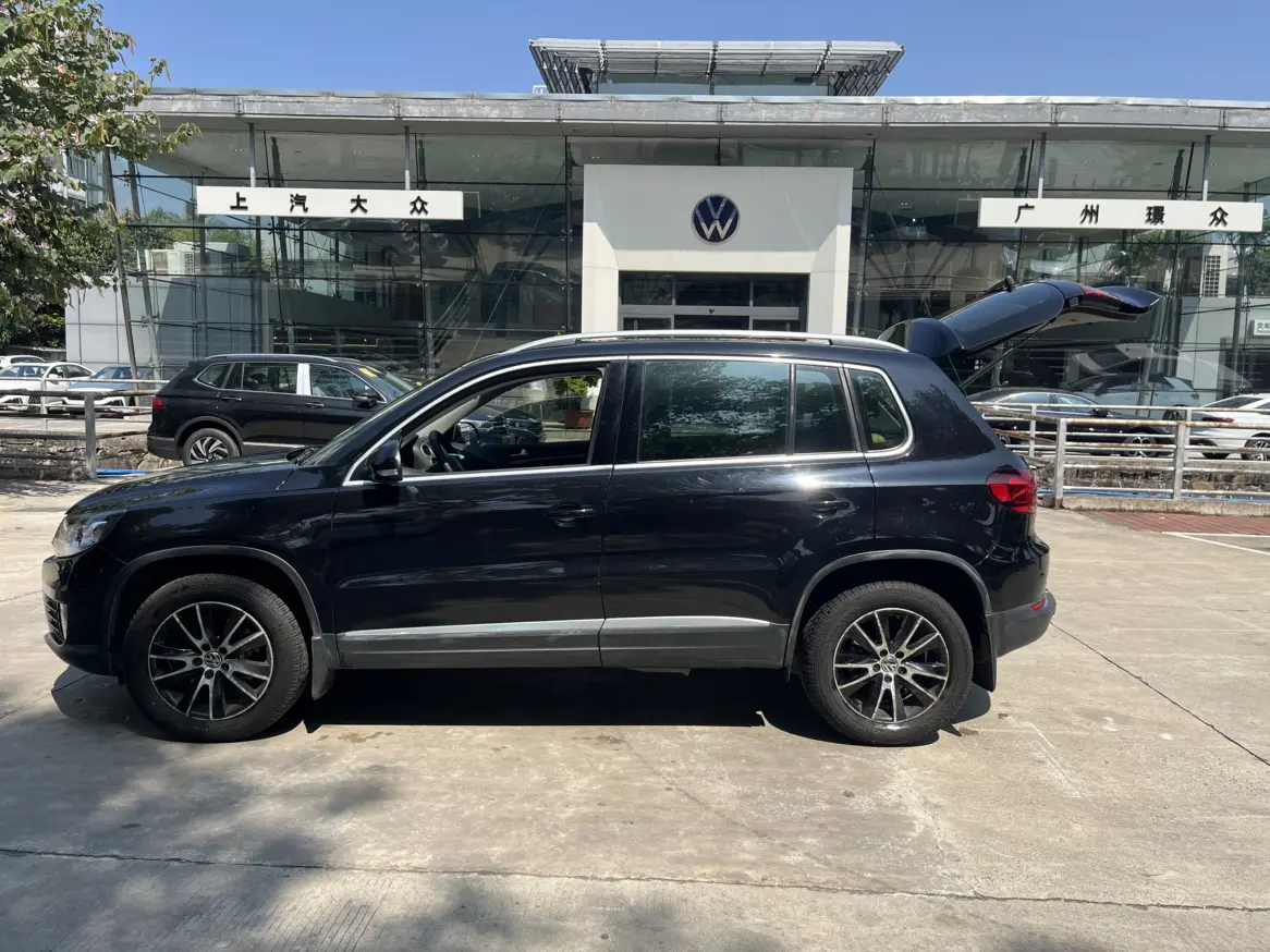 Volkswagen Tiguan (Tharu)  из Китая