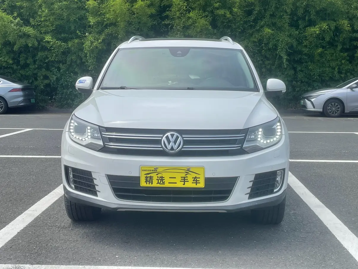 Volkswagen Tiguan (Tharu)  из Китая