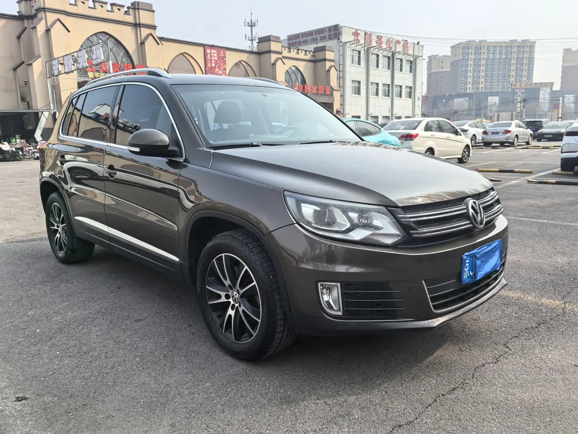 Volkswagen Tiguan (Tharu)  из Китая