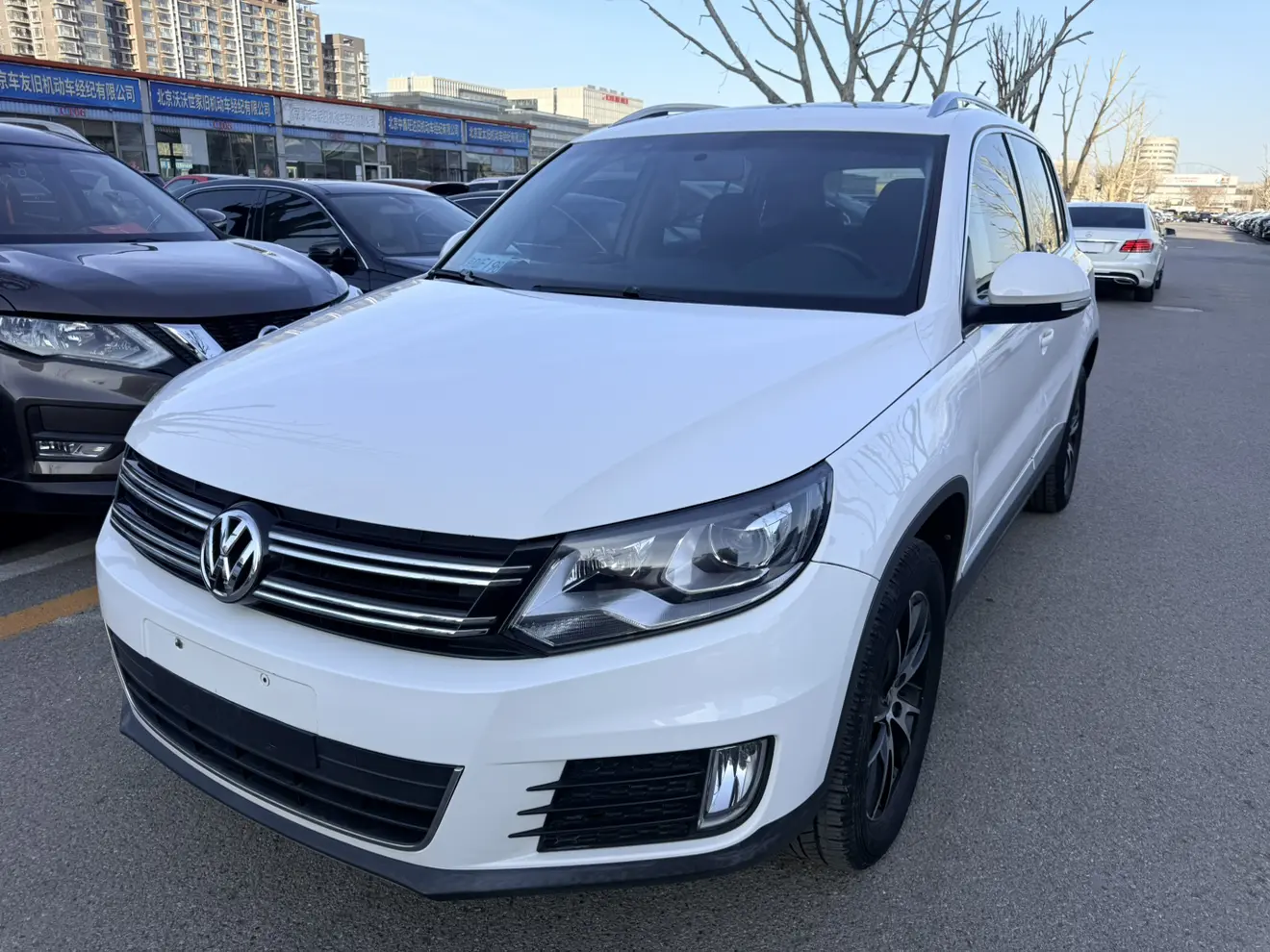Volkswagen Tiguan (Tharu)  из Китая