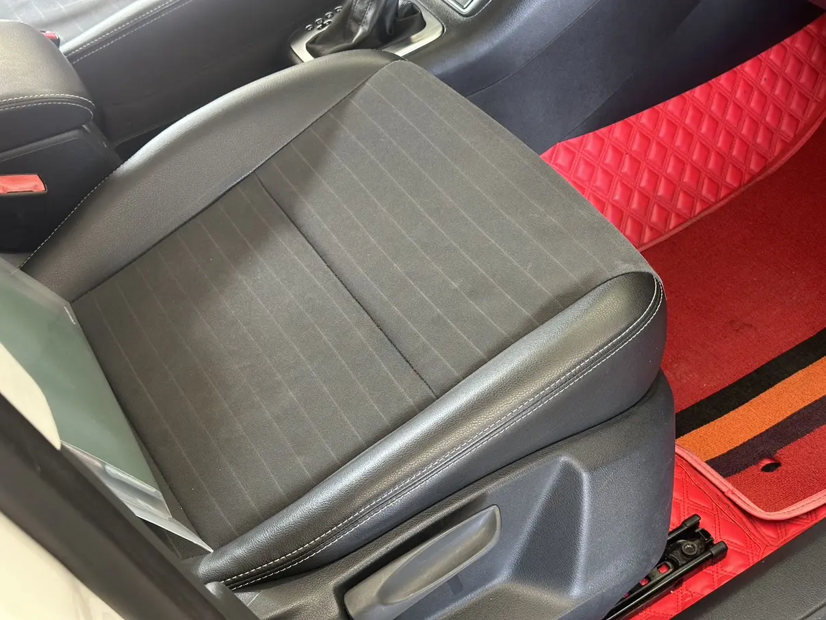 Volkswagen Tiguan (Tharu)  из Китая