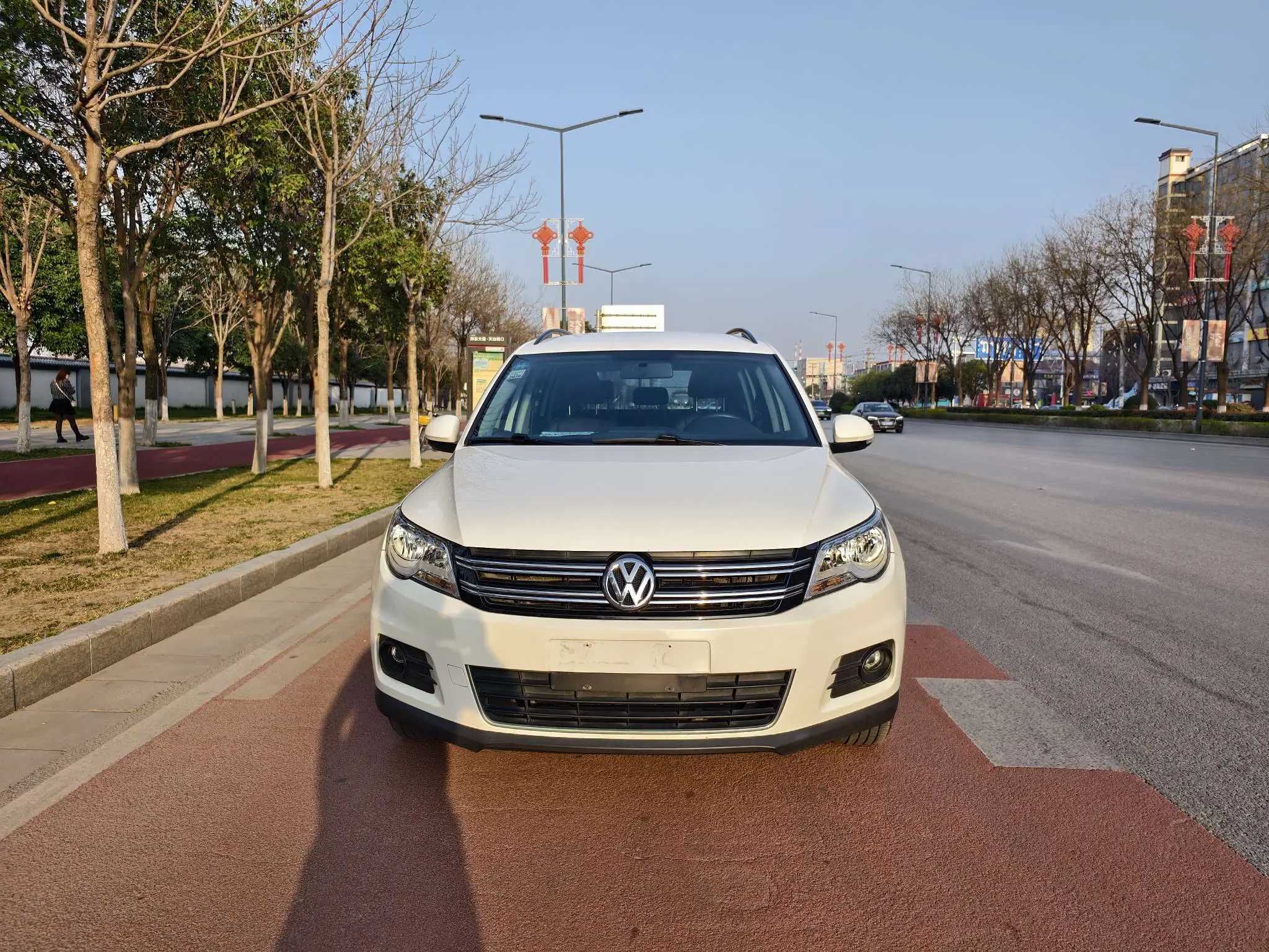 Volkswagen Tiguan (Tharu)  из Китая