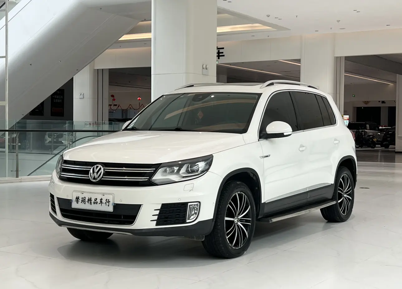 Volkswagen Tiguan (Tharu)  из Китая
