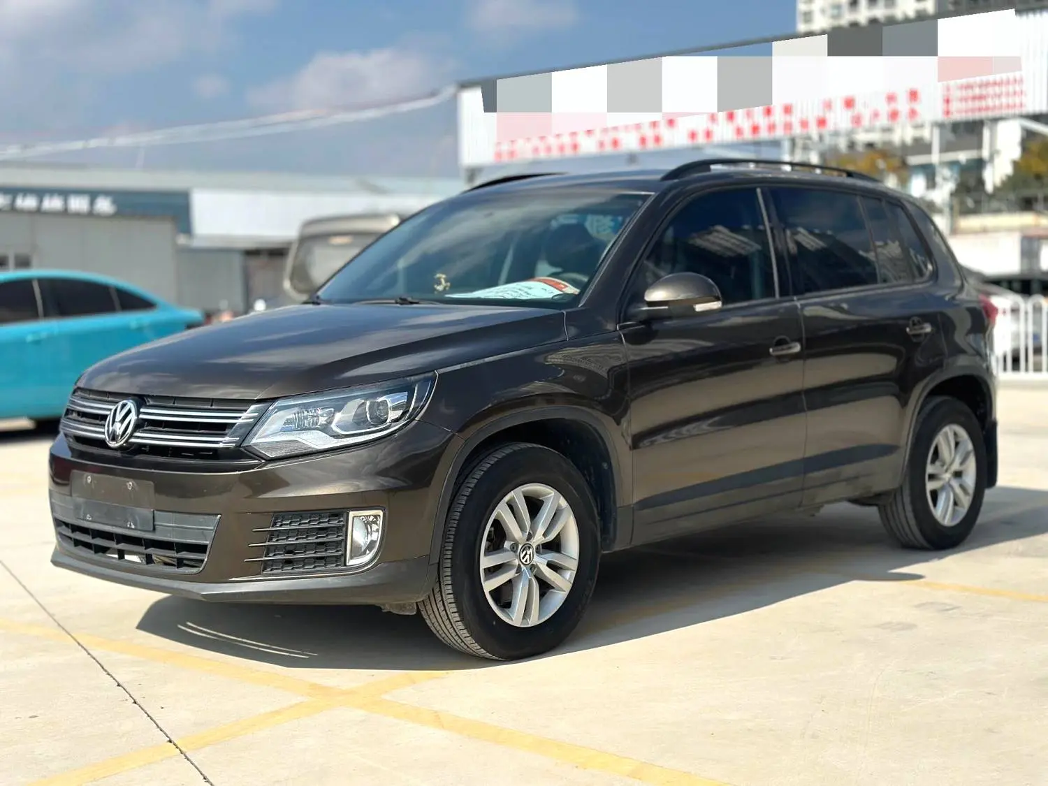 Volkswagen Tiguan (Tharu)  из Китая