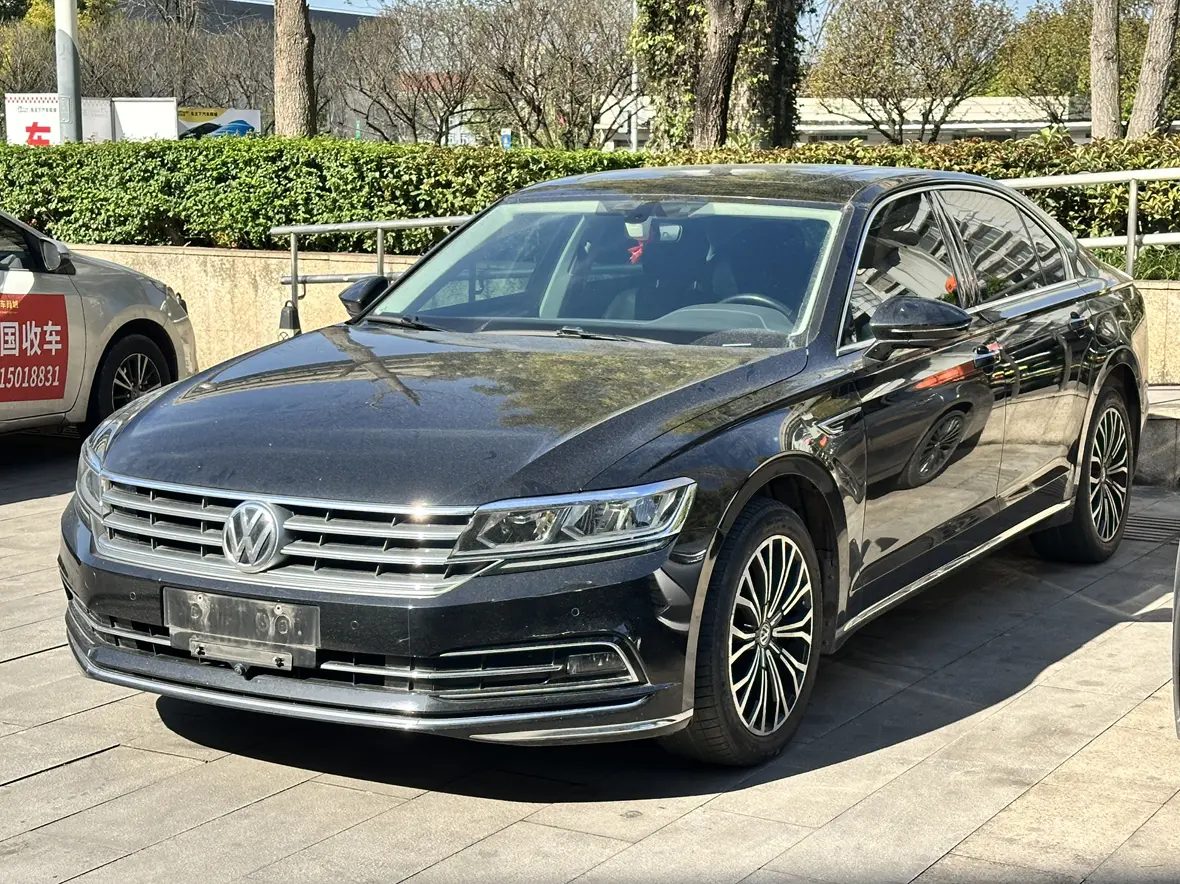 Volkswagen Hui Ang  из Китая