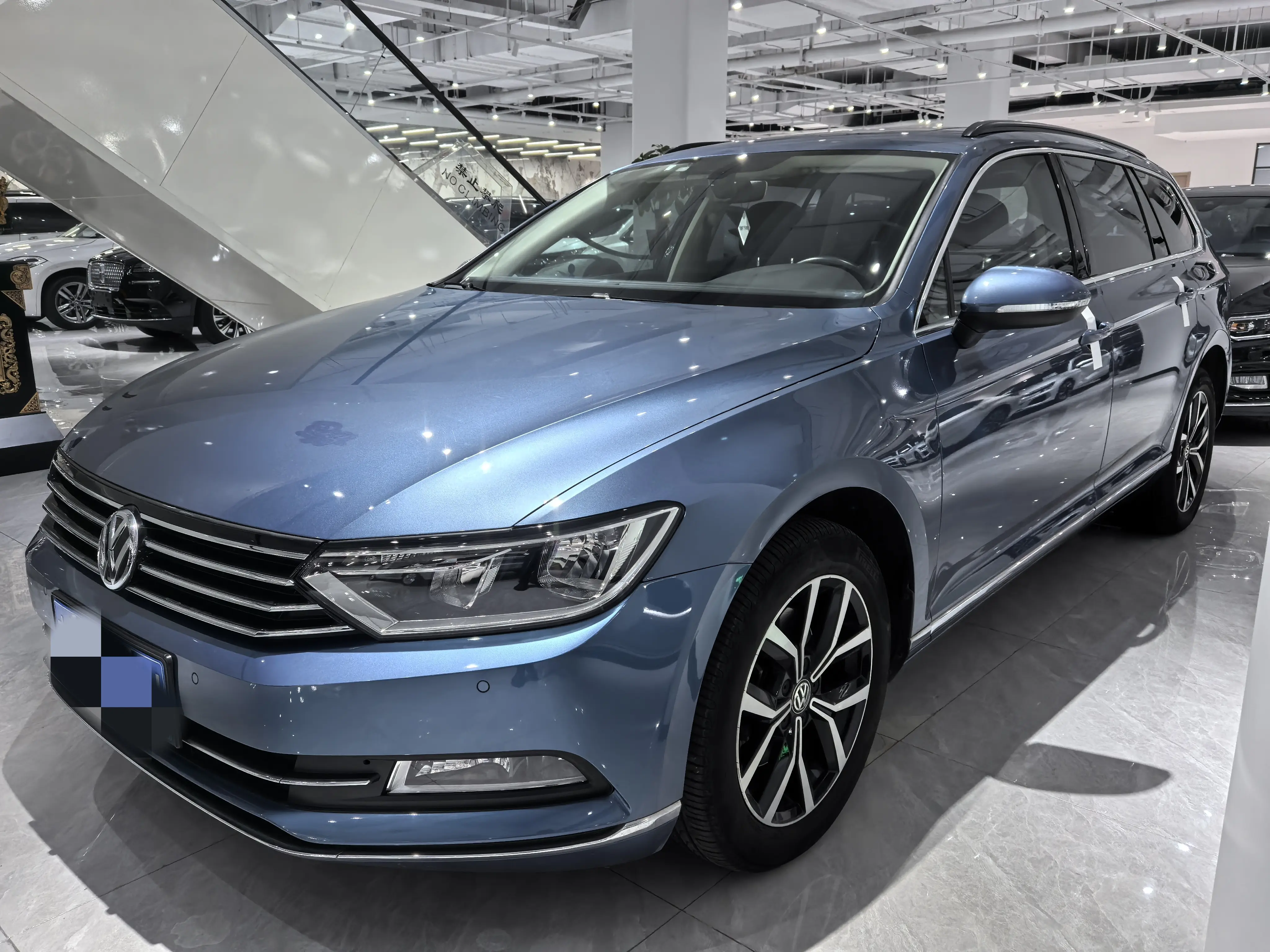 Volkswagen Wei Lan  из Китая