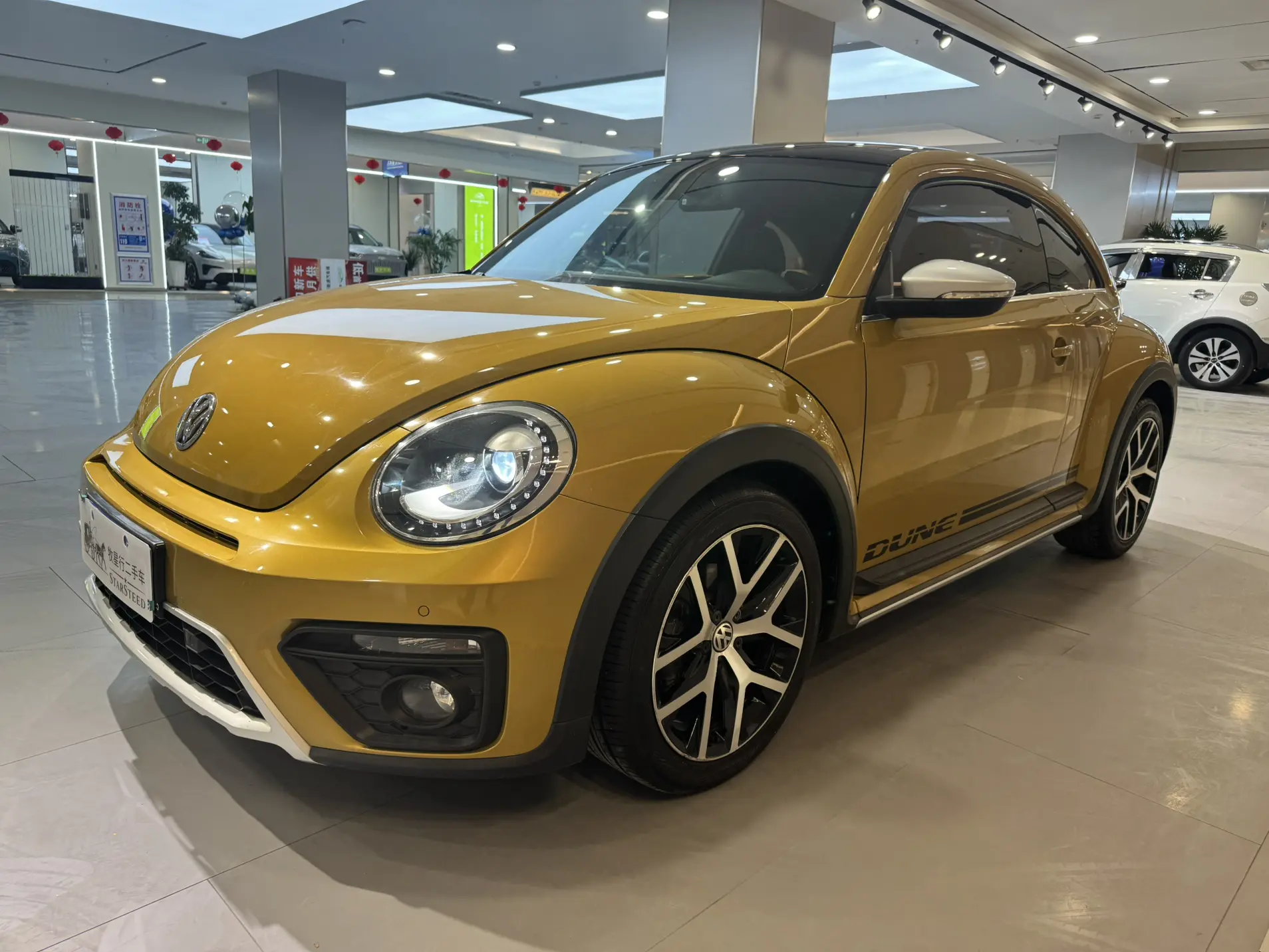Volkswagen Beetle  из Китая