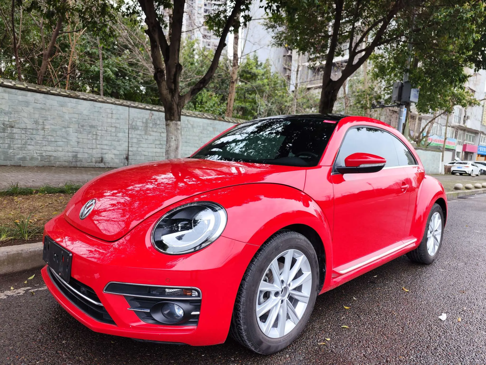Volkswagen Beetle  из Китая