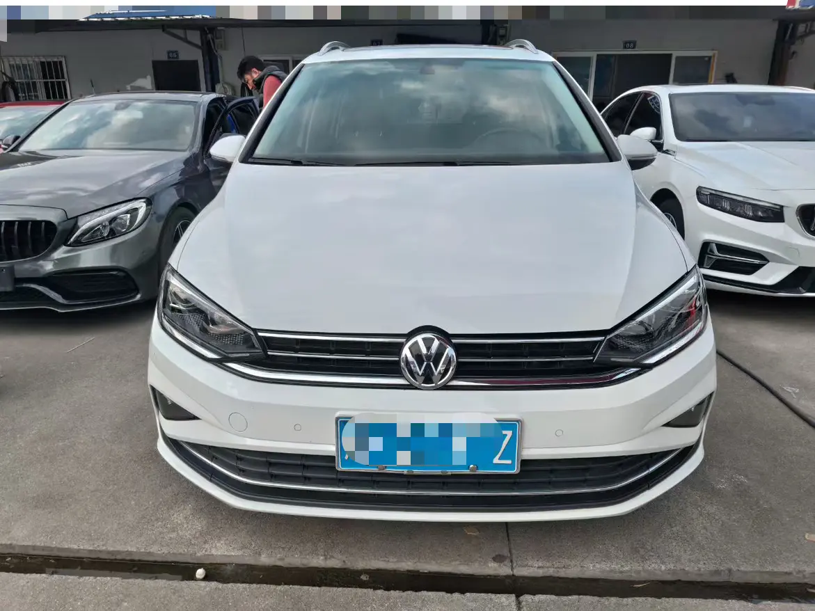 Volkswagen Golf·Jialu  из Китая
