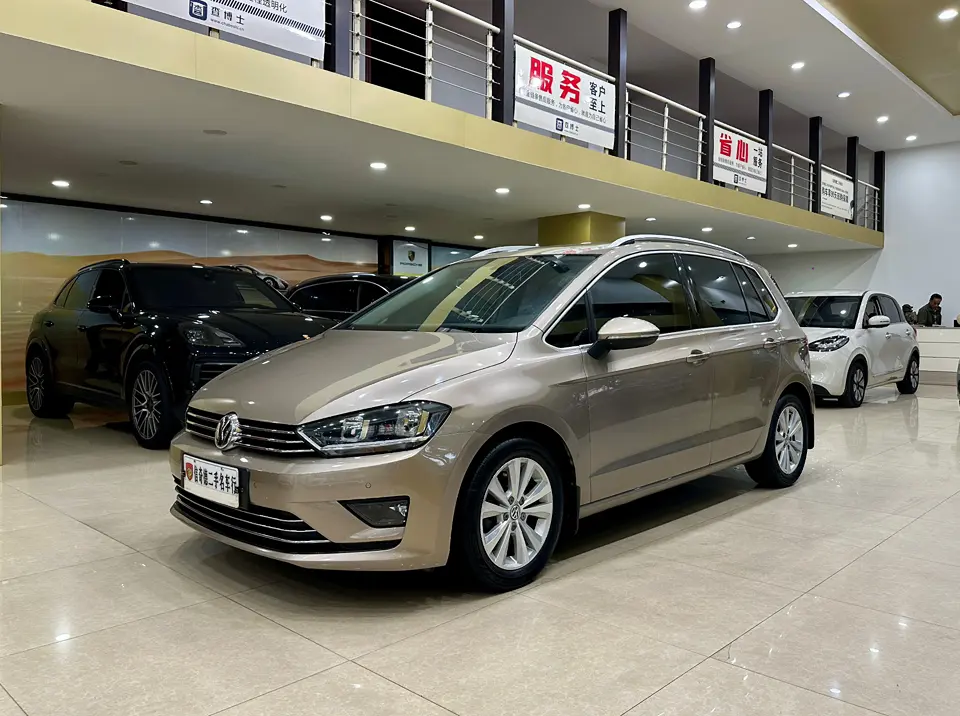Volkswagen Golf·Jialu  из Китая