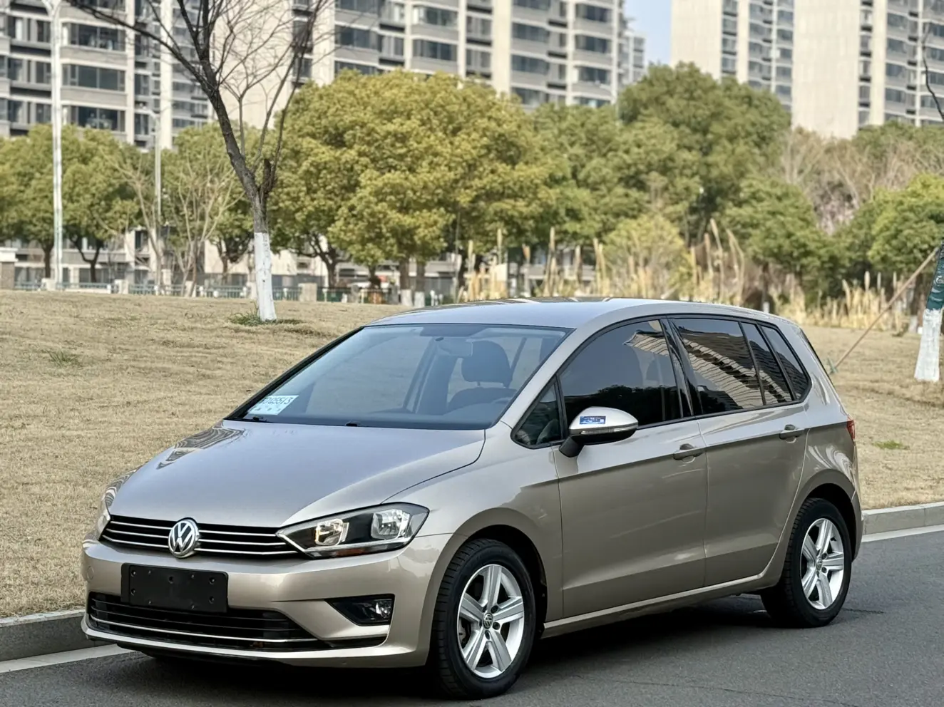 Volkswagen Golf·Jialu  из Китая