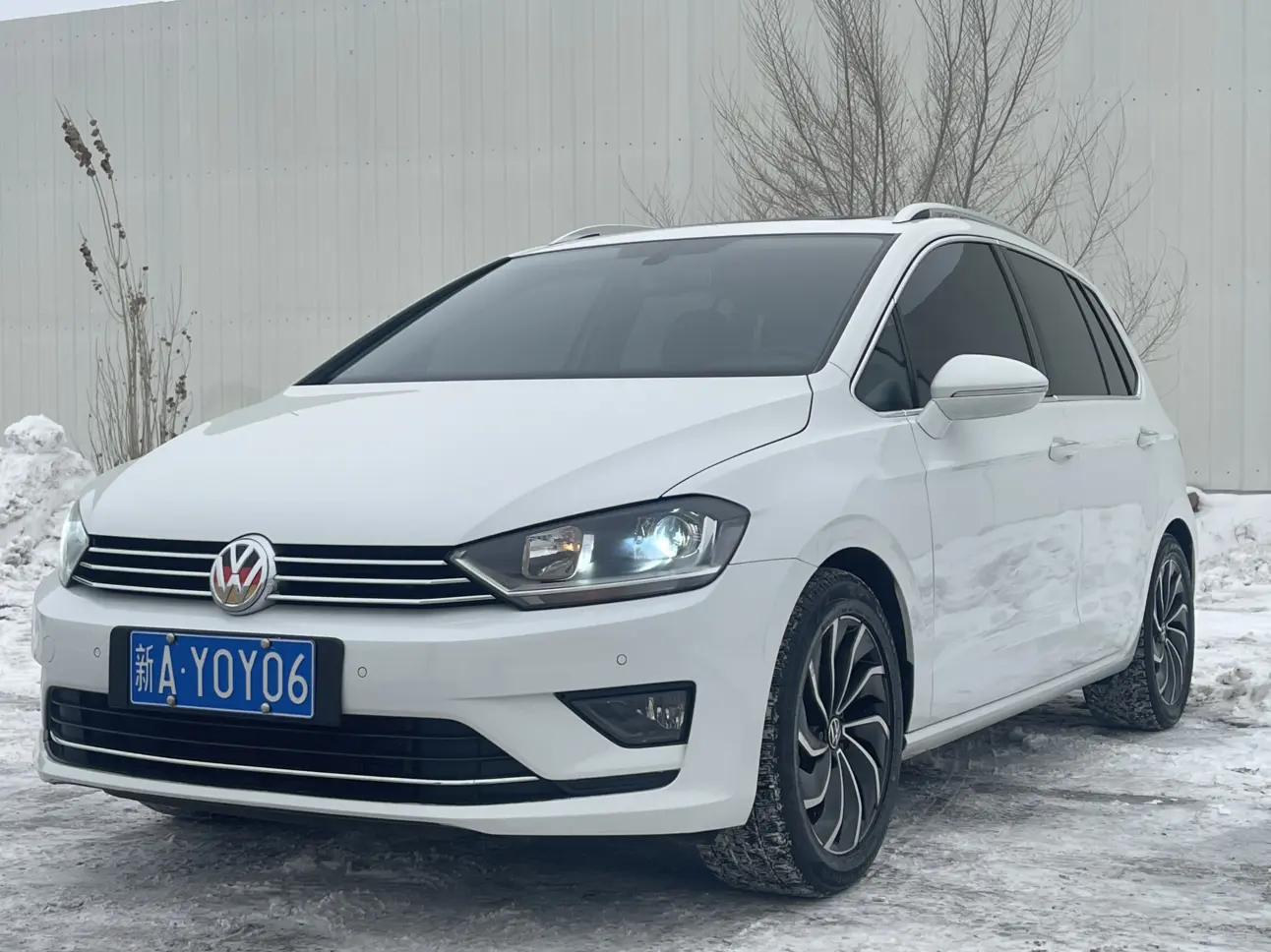 Volkswagen Golf·Jialu  из Китая