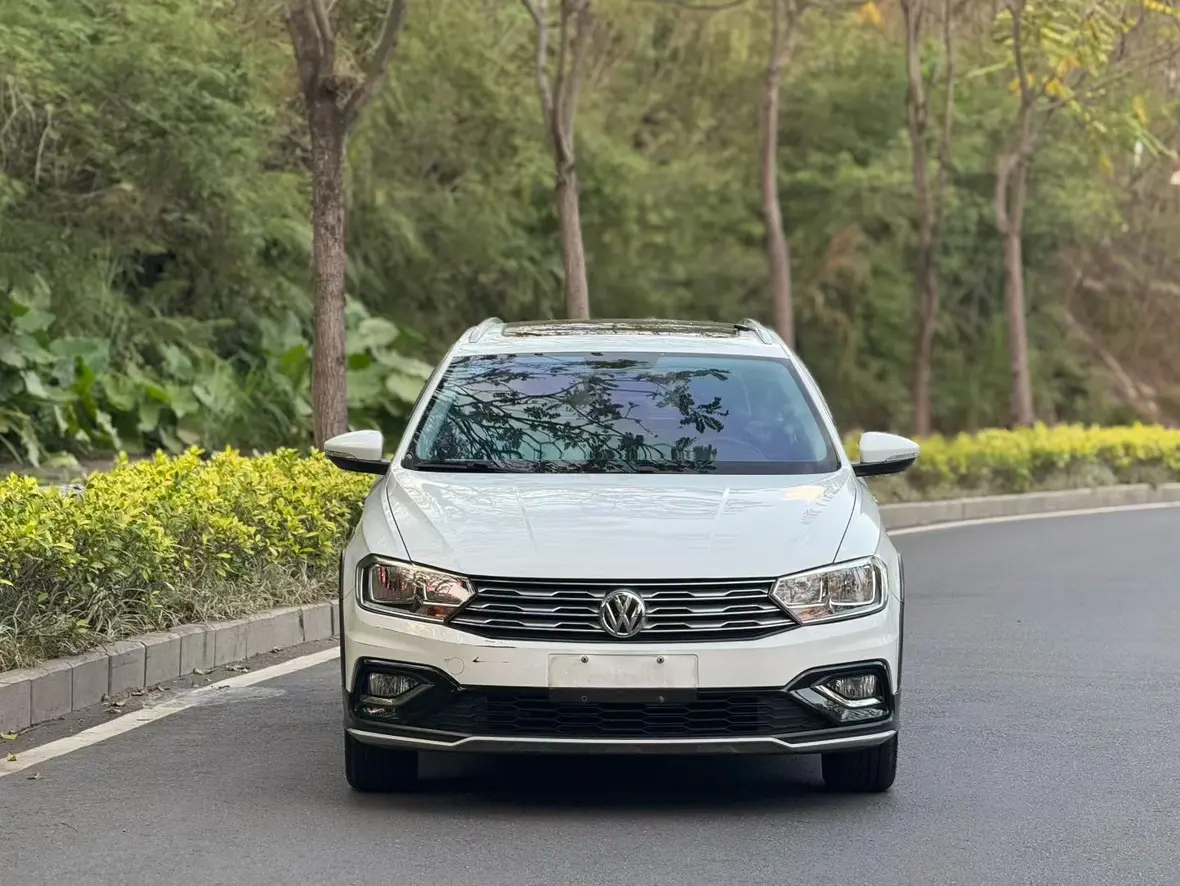 Volkswagen C-TREK Weiling  из Китая