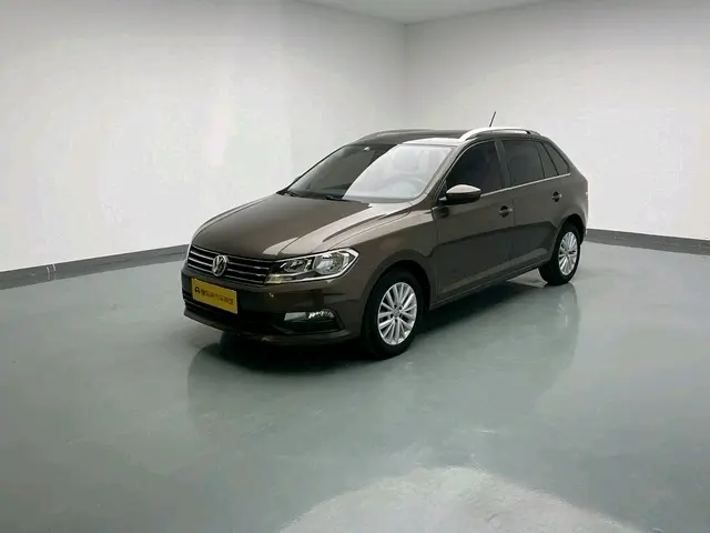 Volkswagen Santana  из Китая