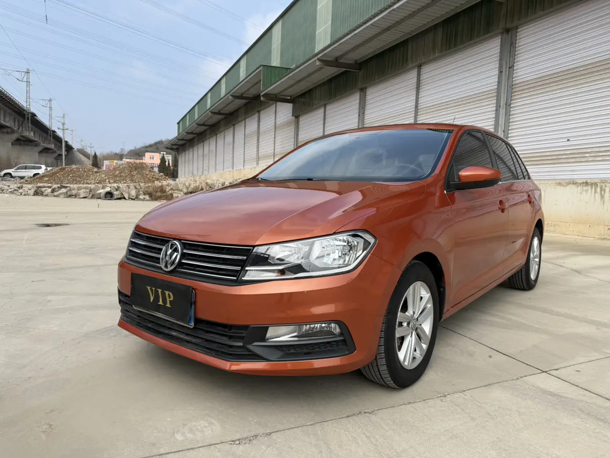 Volkswagen Santana  из Китая