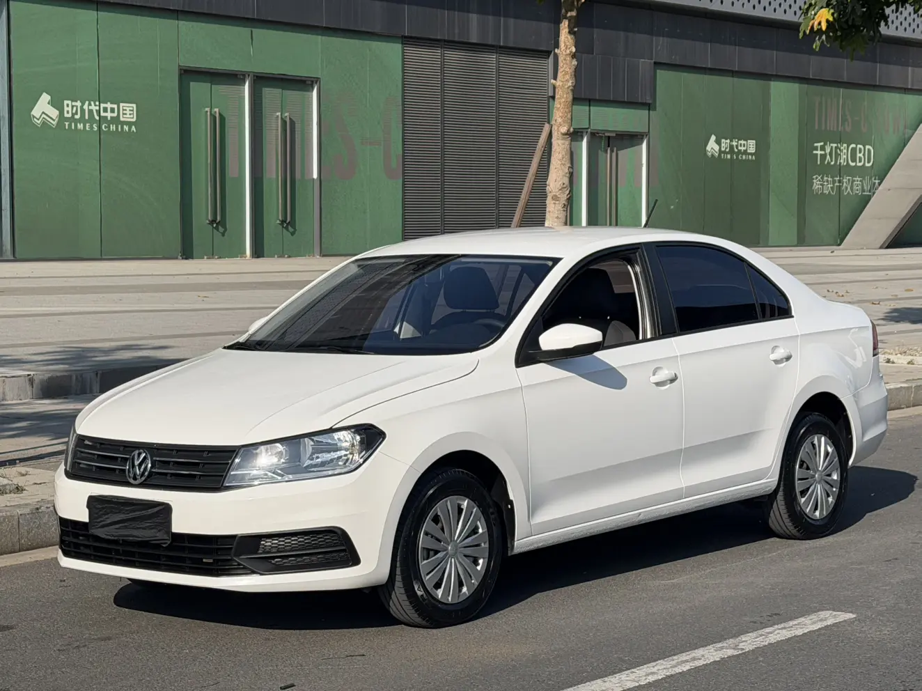 Volkswagen Santana  из Китая