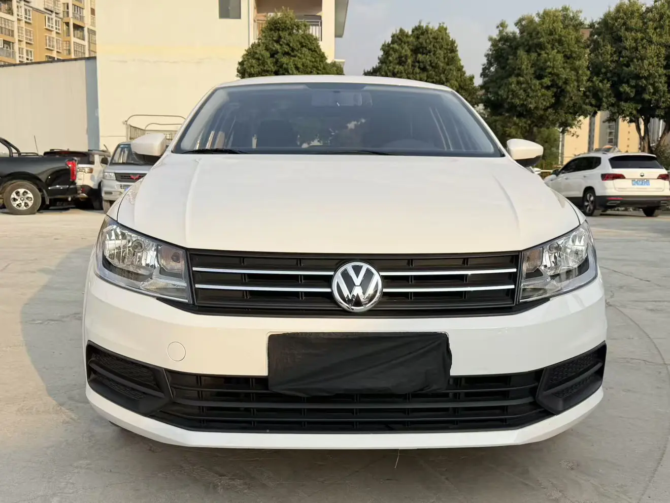 Volkswagen Santana  из Китая