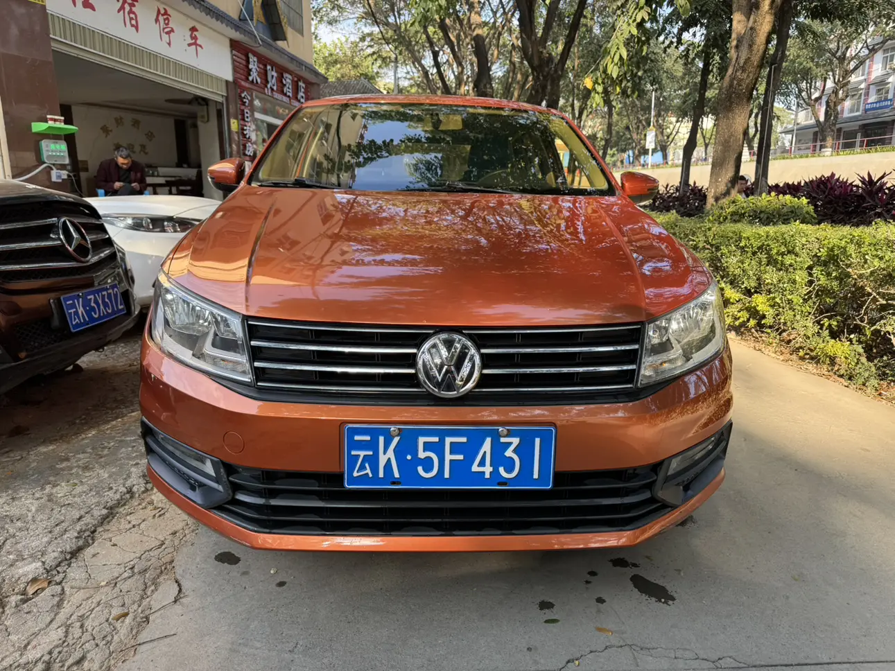 Volkswagen Santana  из Китая