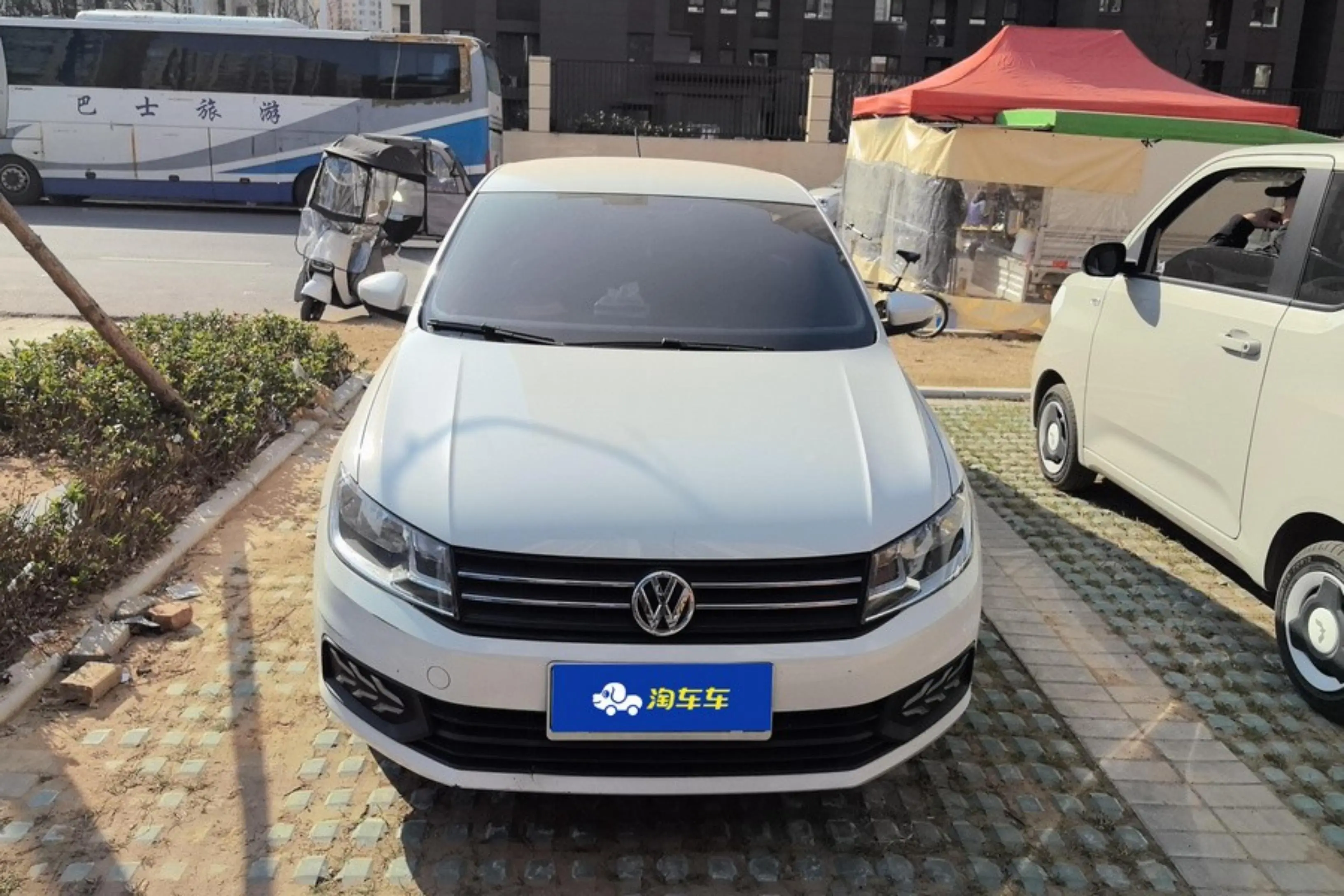 Volkswagen Santana  из Китая