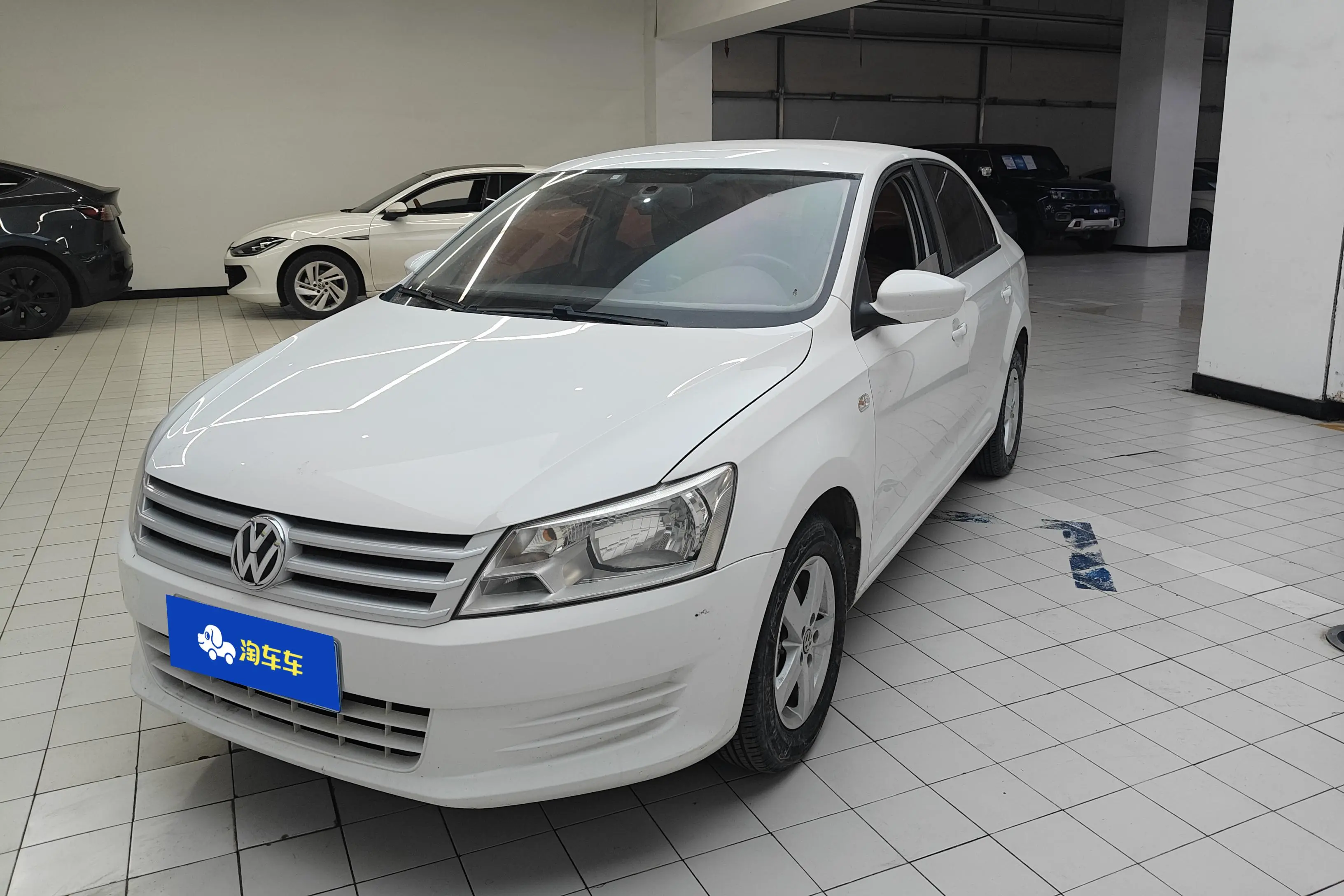 Volkswagen Santana  из Китая