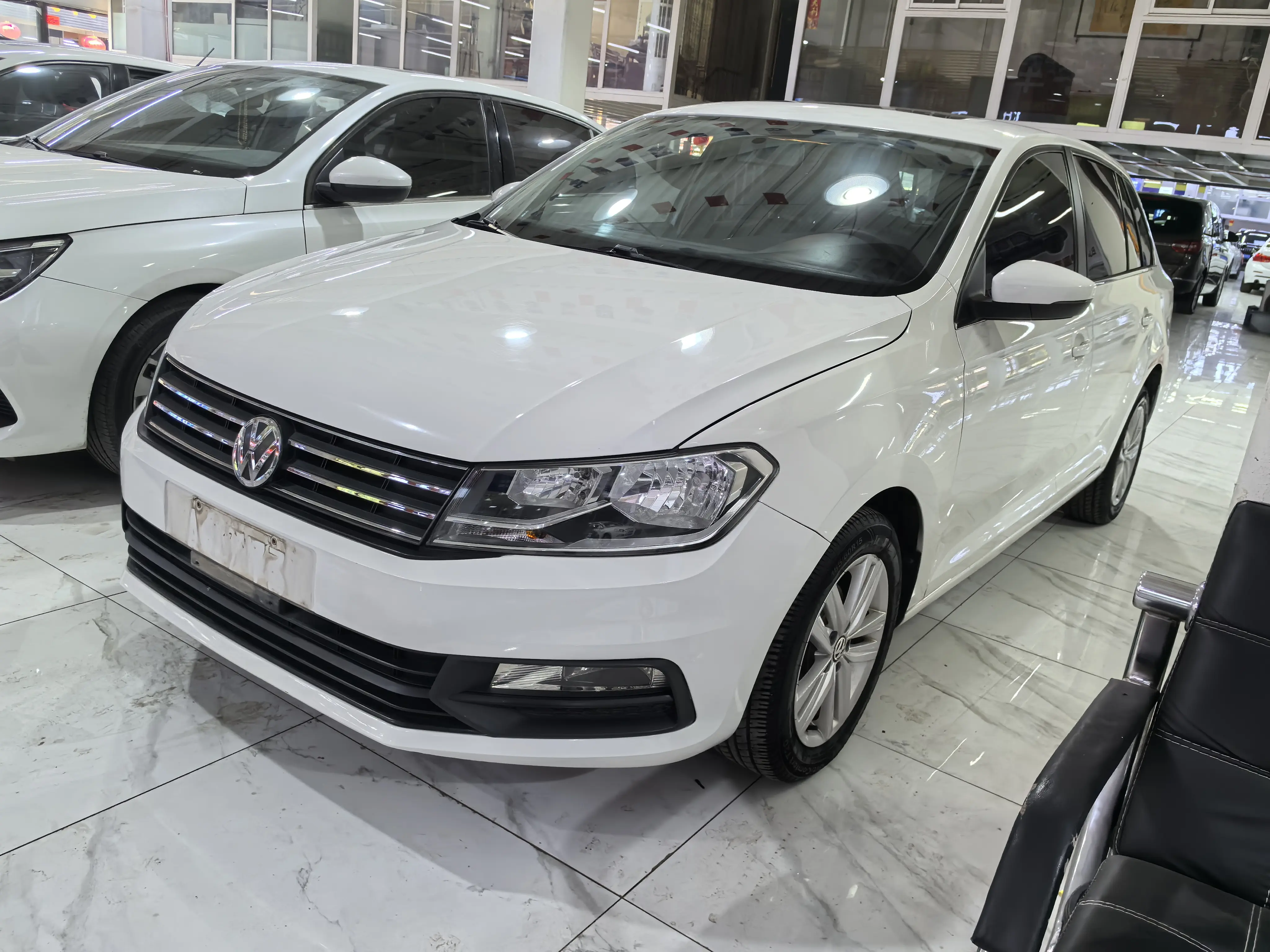 Volkswagen Santana  из Китая