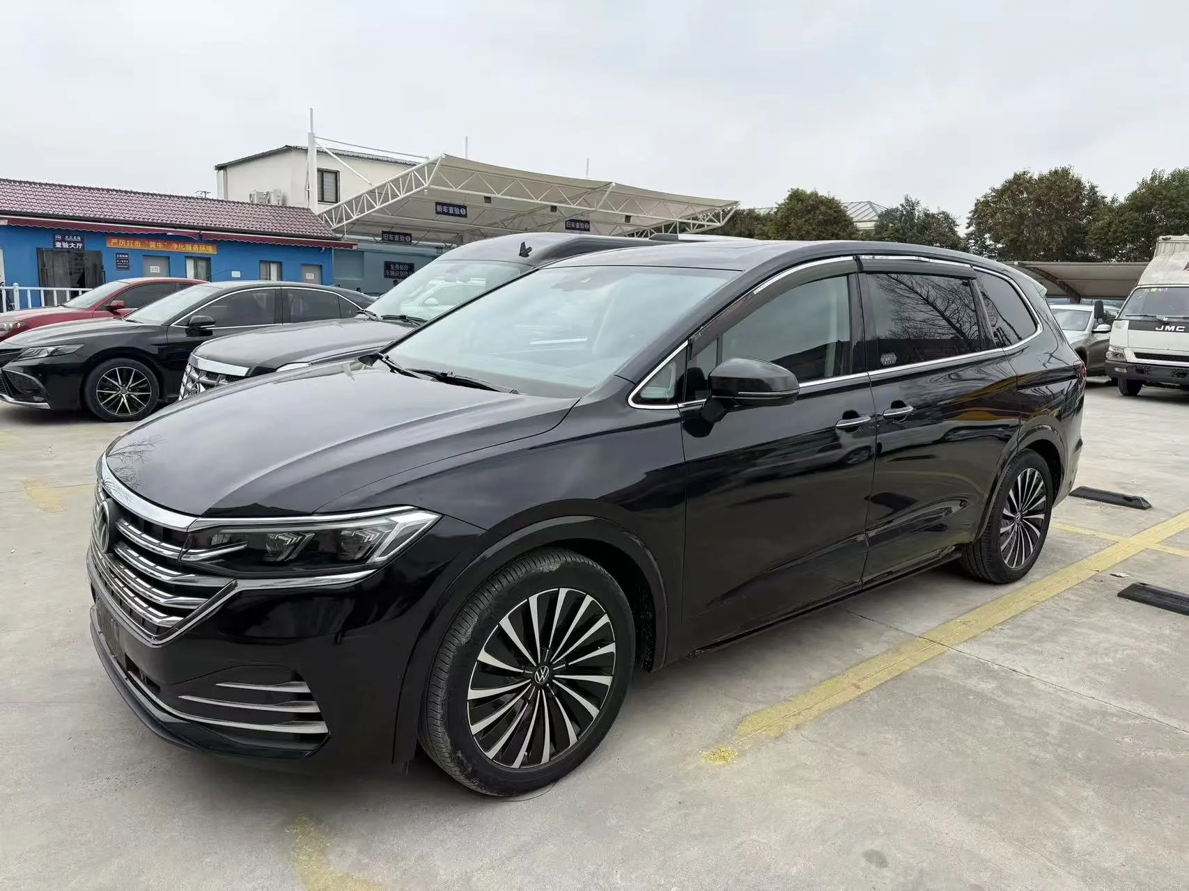 Volkswagen Weiran  из Китая