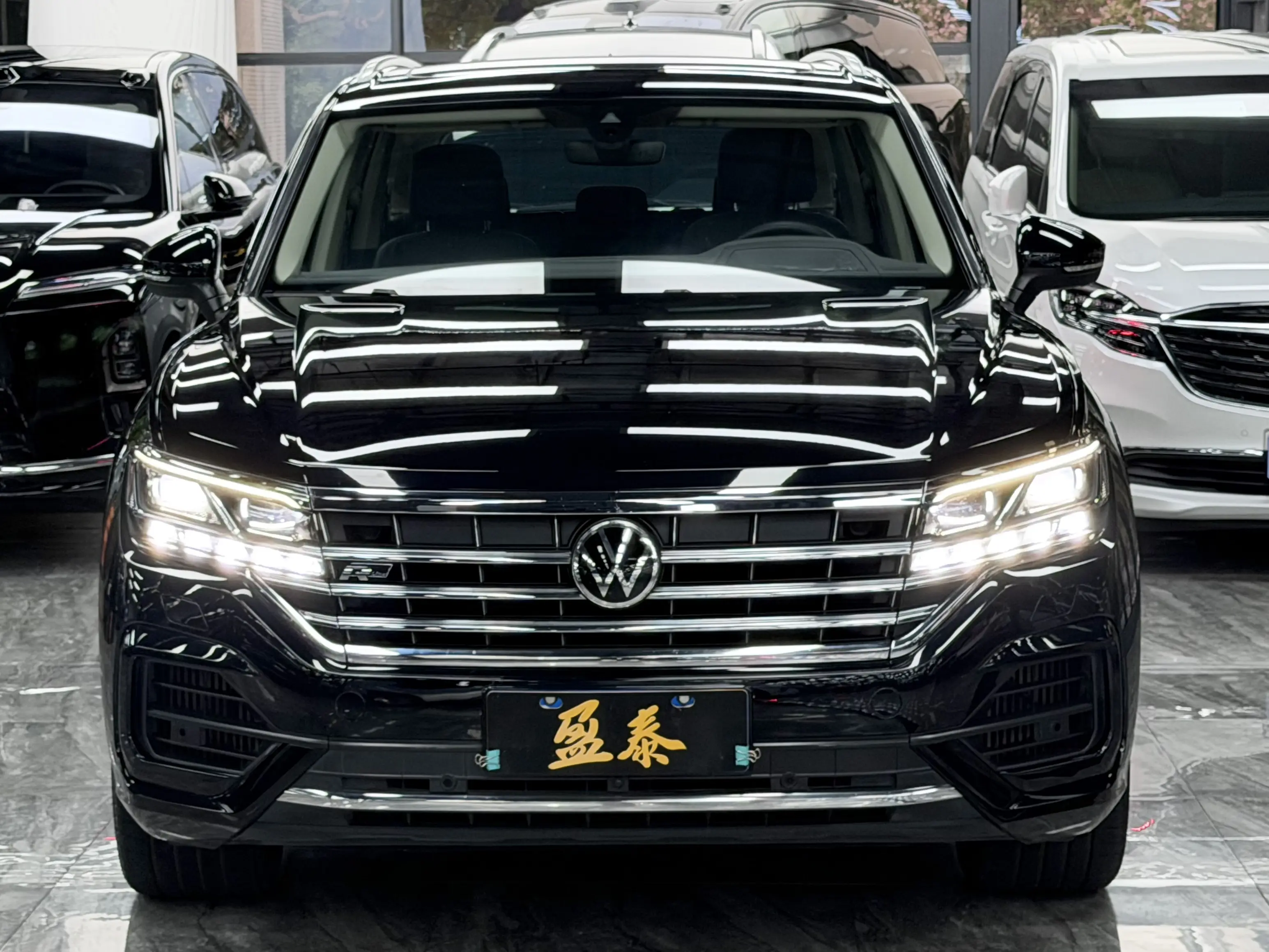 Volkswagen Touareg  из Китая
