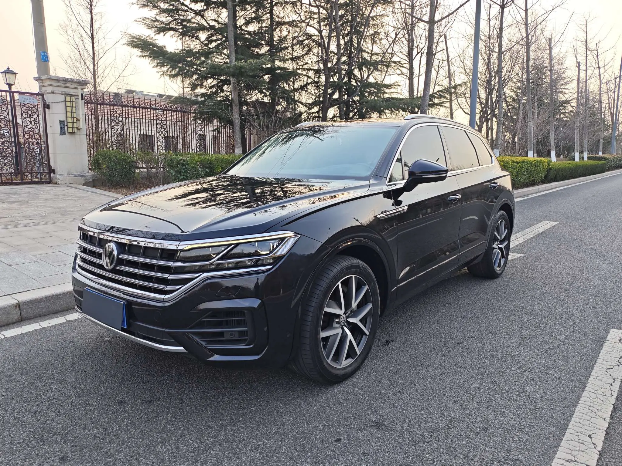 Volkswagen Touareg  из Китая