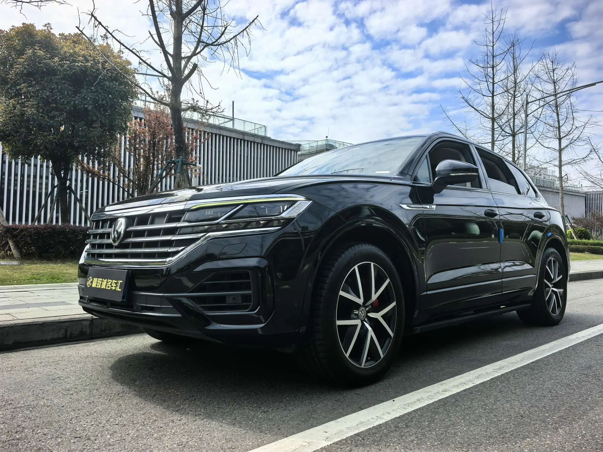 Volkswagen Touareg  из Китая