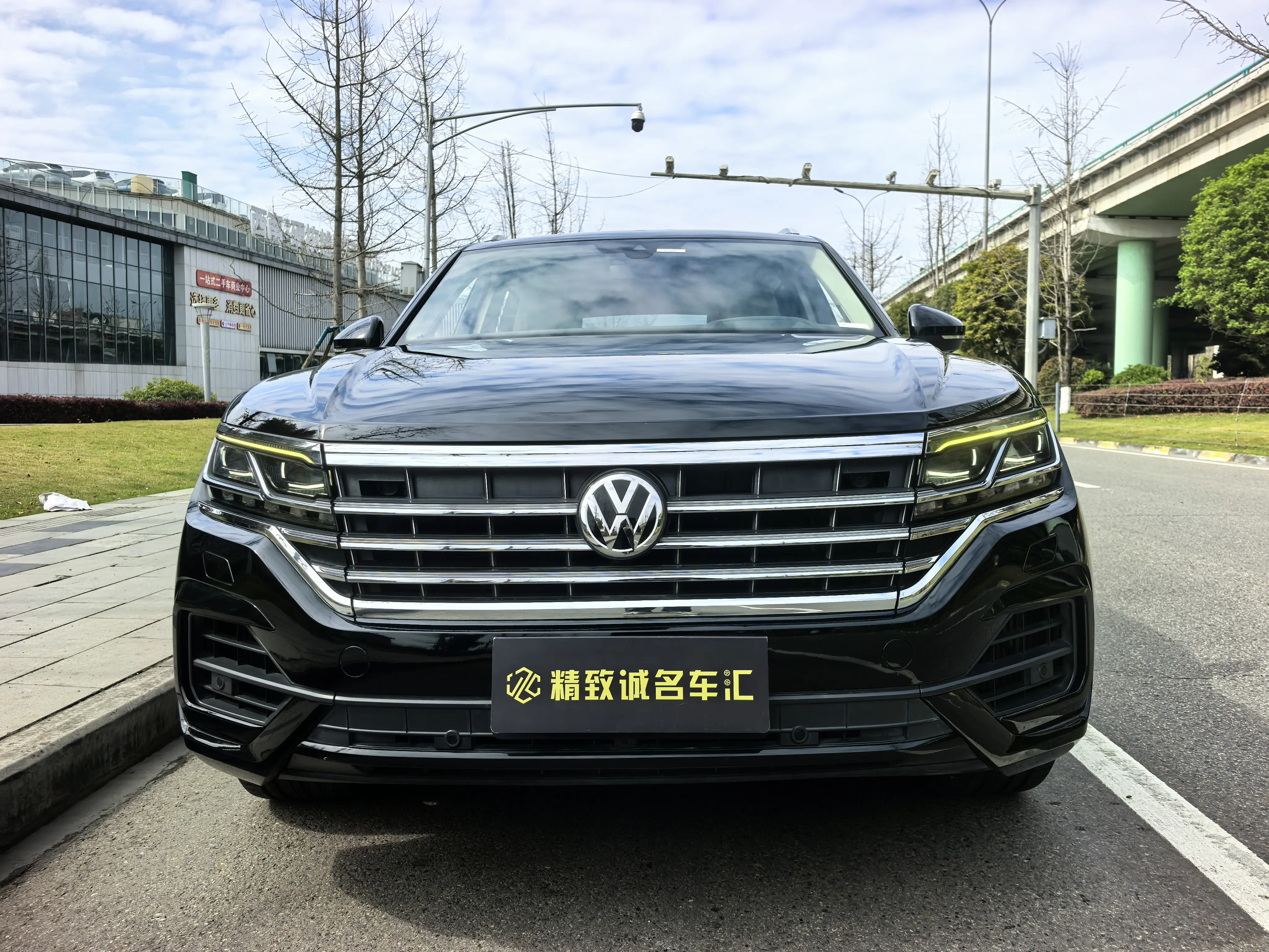 Volkswagen Touareg  из Китая