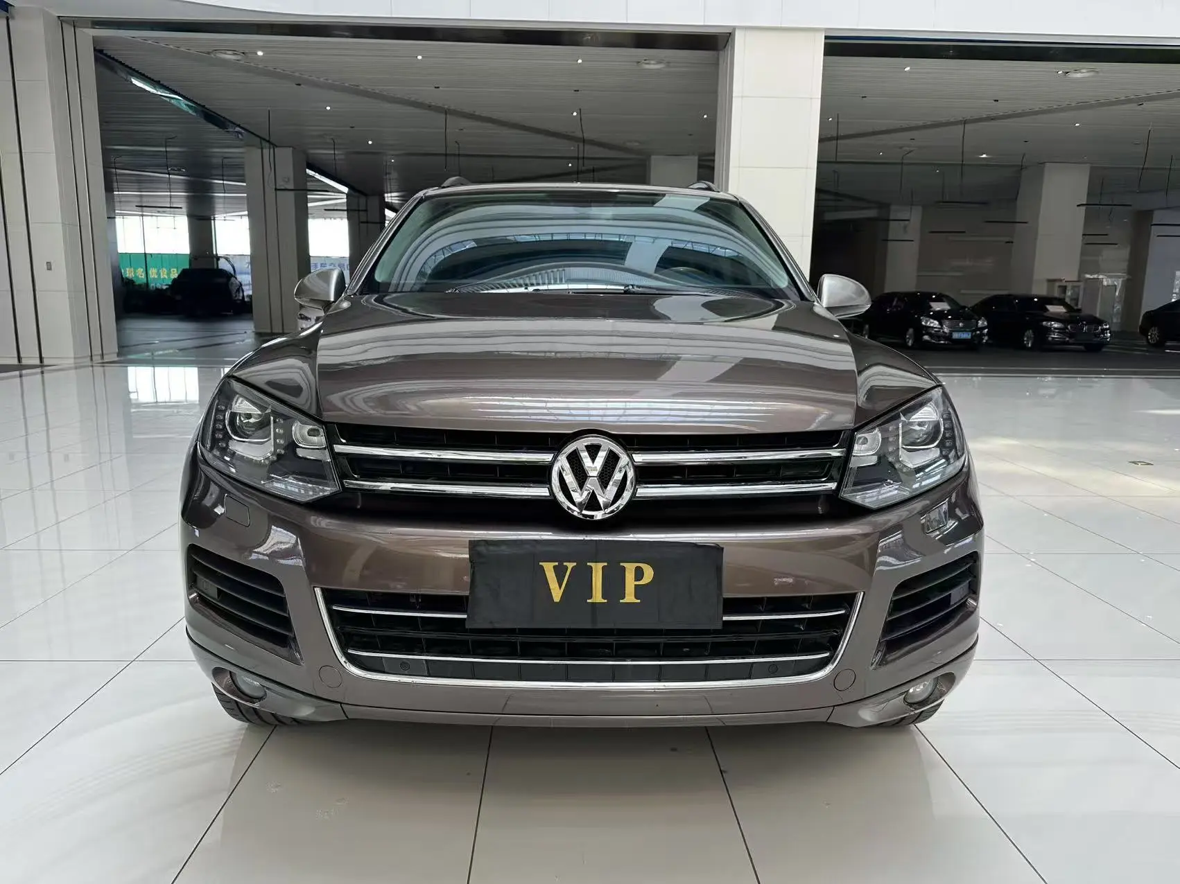 Volkswagen Touareg  из Китая