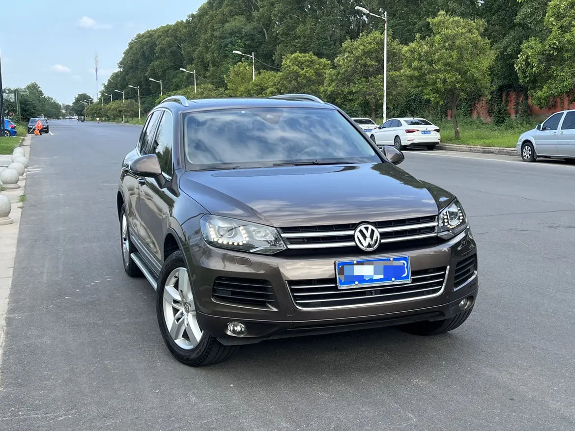 Volkswagen Touareg  из Китая