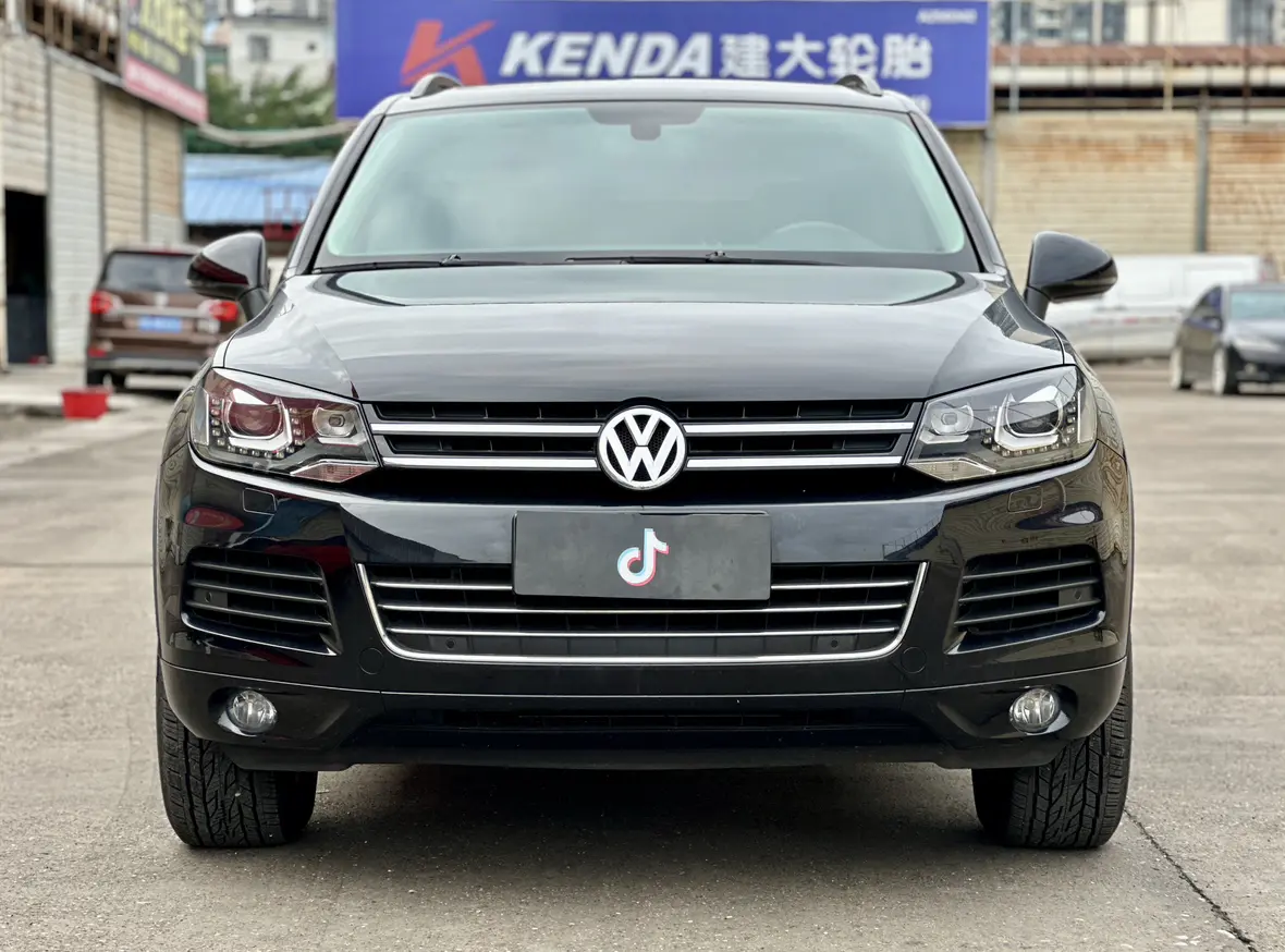 Volkswagen Touareg  из Китая