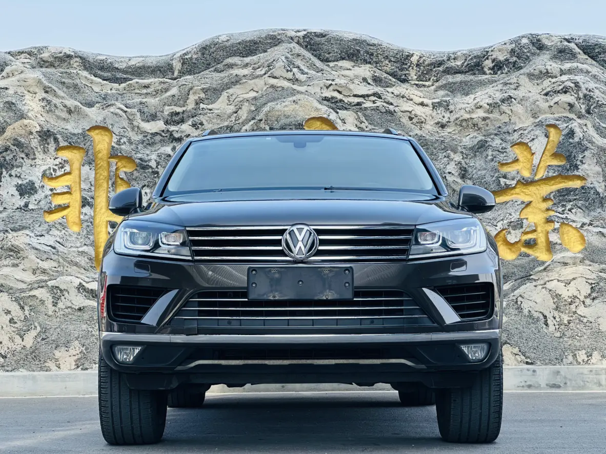 Volkswagen Touareg  из Китая