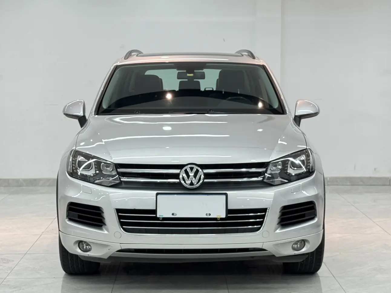Volkswagen Touareg  из Китая