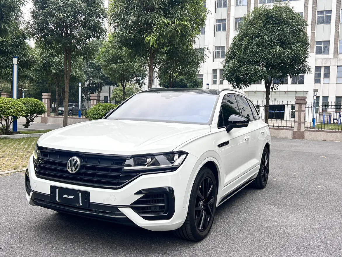Volkswagen Touareg  из Китая