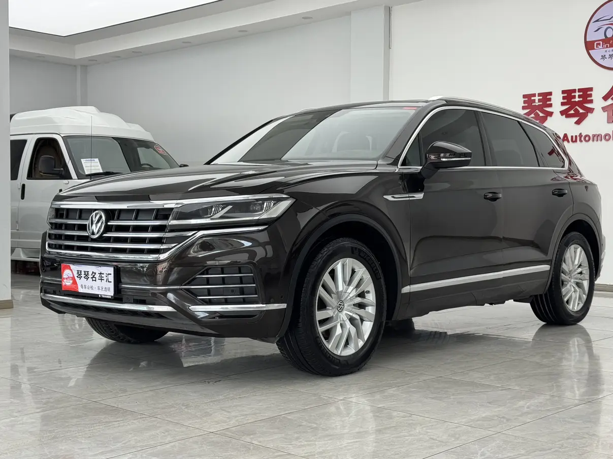 Volkswagen Touareg  из Китая