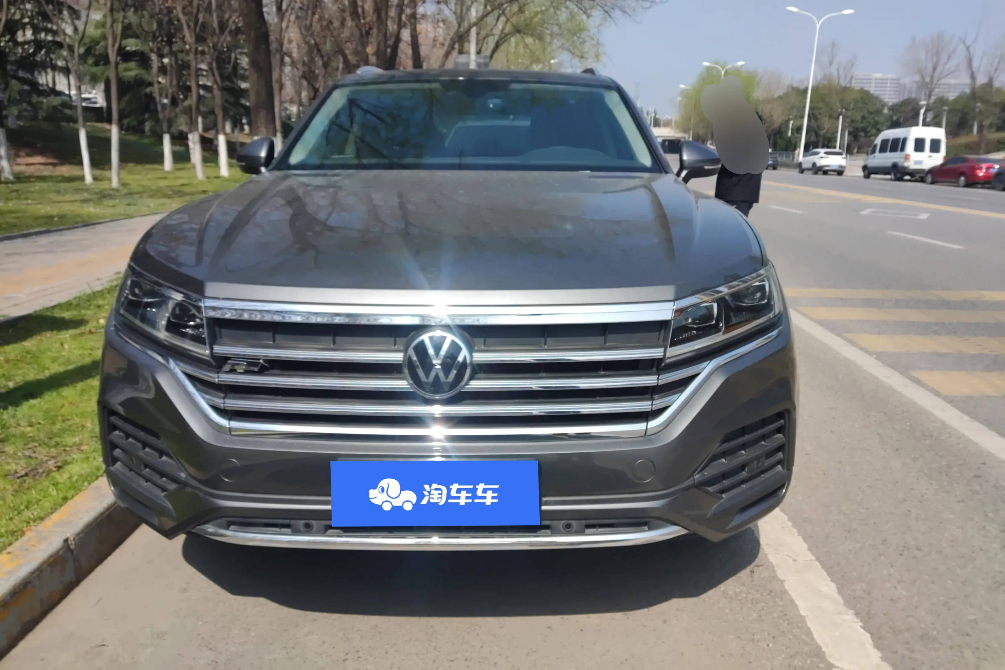 Volkswagen Touareg  из Китая