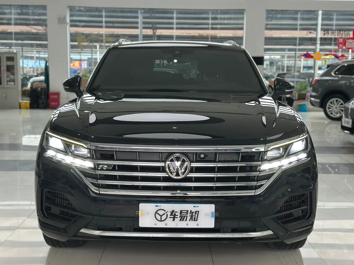 Volkswagen Touareg  из Китая