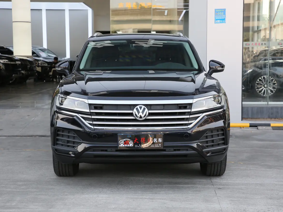 Volkswagen Touareg  из Китая