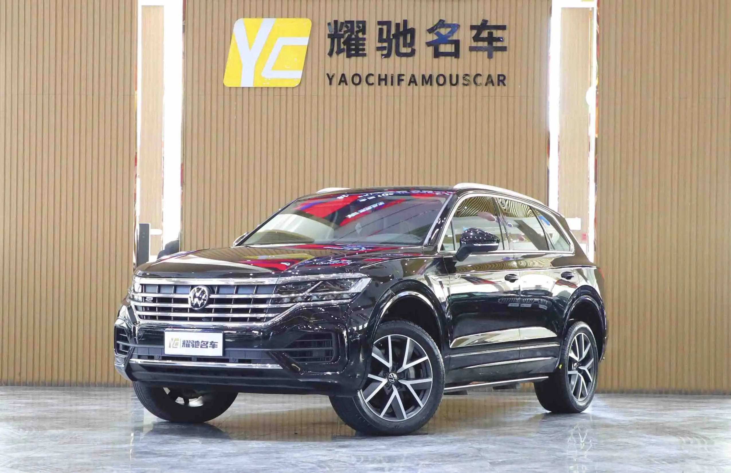 Volkswagen Touareg  из Китая